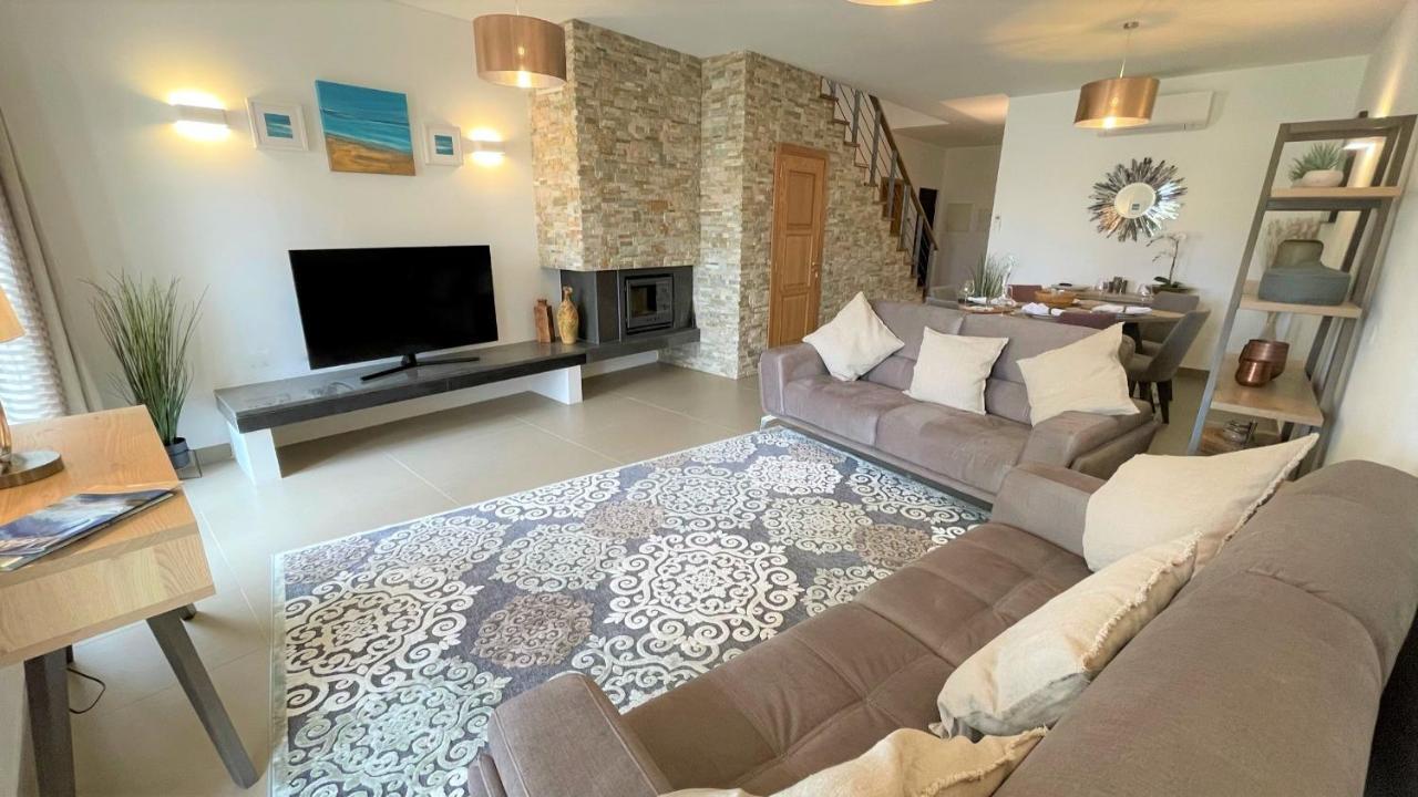 Villa Cascata, 3 Bedroom, Pool, Close To Olhos De Agua Albufeira Kültér fotó
